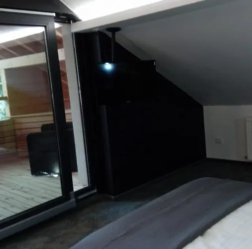 Casa Borgo Πανσιόν Μπρασόβ